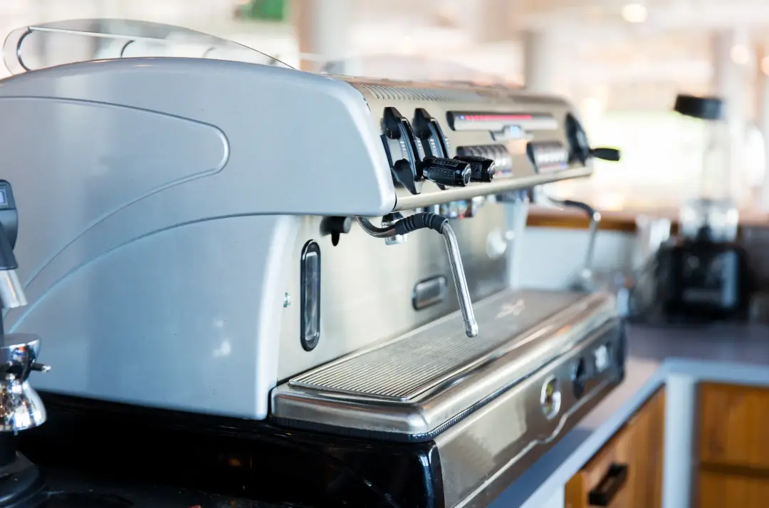 Best Types of Coffee Machines for Small Caf&eacute;s